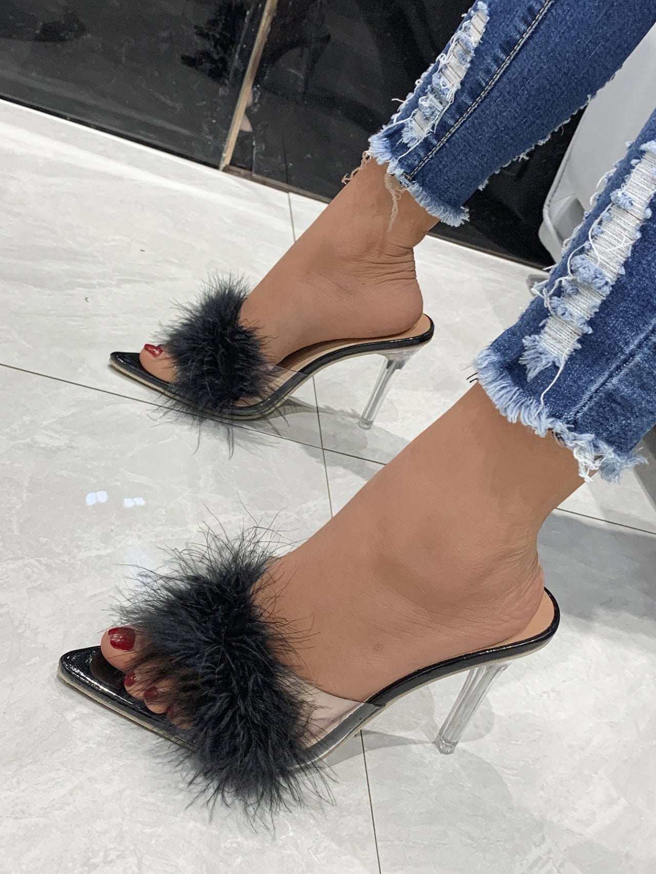 Chaussons tendance à talons hauts en fourrure pour femmes